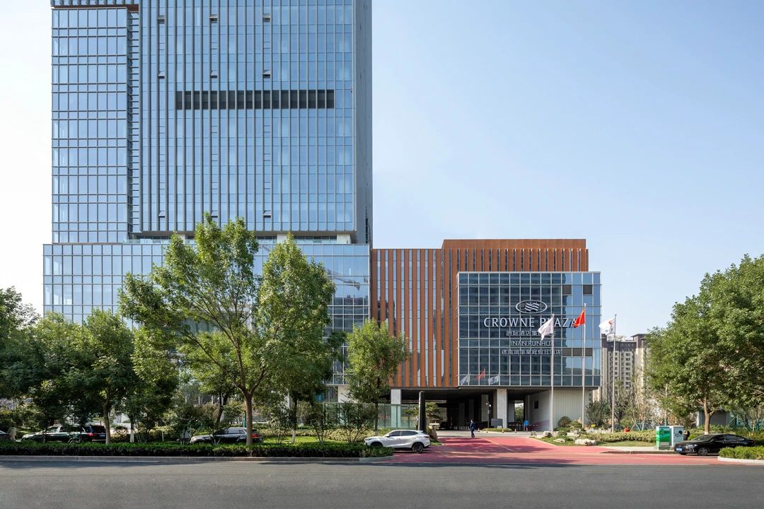 Crowne Plaza Jinan Runhua (2)
