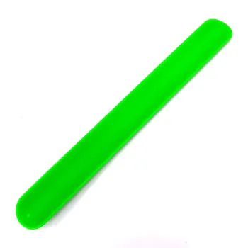Custom Logo Printed OEM Kids Gifts: High Visibility Reflective Metal PVC Slap Snap Bands for Sports and Campaigns