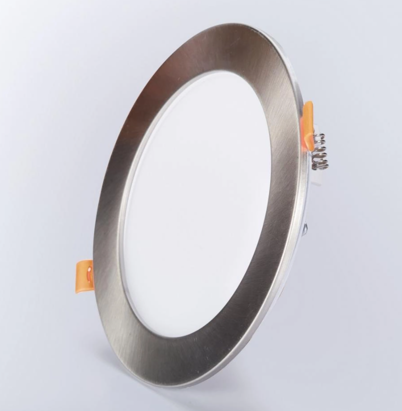 Downlight rotondo montato sulla superficie