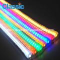 3.9-6.2w imperméable à l'eau coloré 12-240v RGB Flexible LED néon Strip