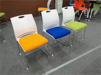 Conference Chair Plastic Office Chair One-Piece Molding Training Chair