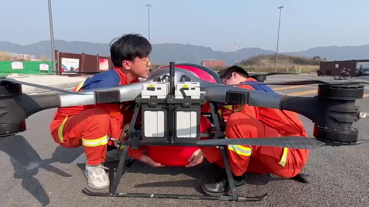 VTOL Composite Wing Q150