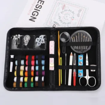 Factory Direct Portable Plastic Sewing Kit with Crochet Hook for DIY Knitting
