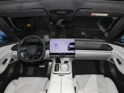 Xiaomi Electric Cars: Latest Models - SU7 680KM and SU7 Max 750KM Sedans with 5 Seats