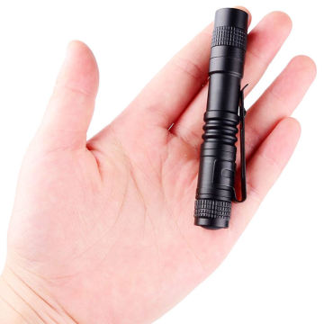Aanpasbare AAA -batterij LED Mini zaklamp penlicht en medisch fakkellicht