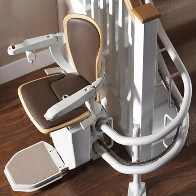 Levantamiento de la escalera de silla inteligente