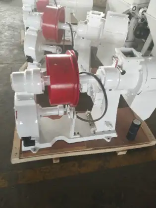 Hot Sale N70 IRON IROLLER MINI RICE MILL Rice Machine