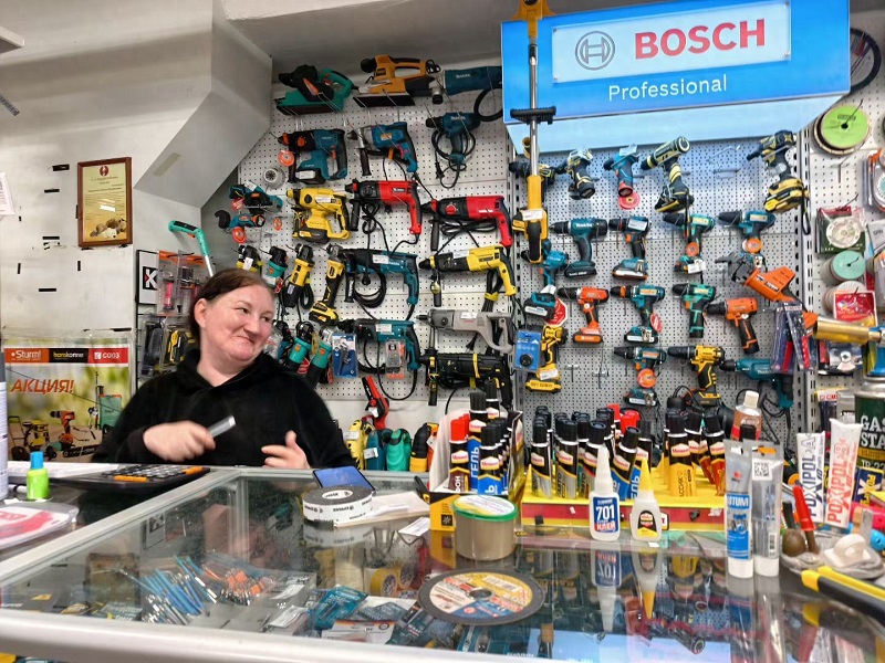 ACTION TOOLS Visits Perm Distributors: Moving Beyond One-Way Exports Toward Deep Localization