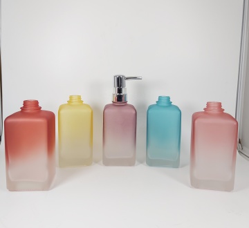 Custom Frosted Glass Lotion Seifenflasche mit Pumpe