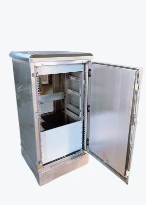 Insulated switchgear with air conditioning