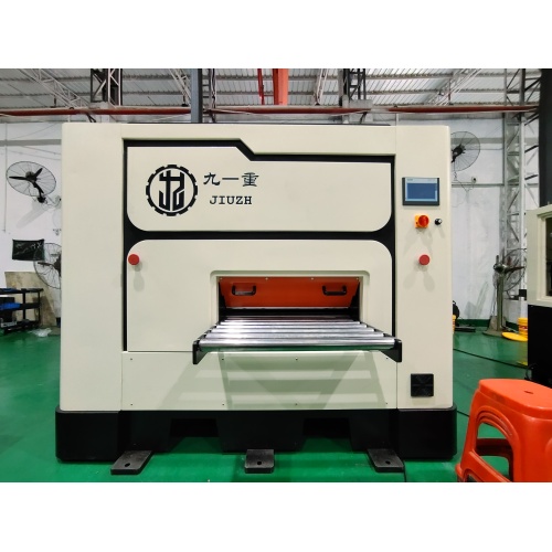 Máquina de nivelación de servo placa para autopartes