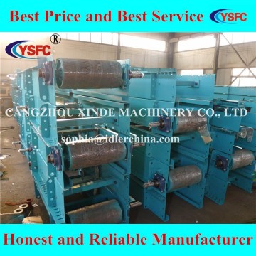 China supplier flat belt conveyor with rubber belt and roller pulley