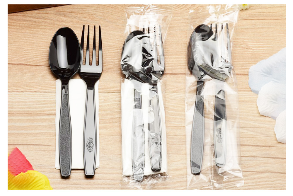 Disposable Plastic Fork Spoon X