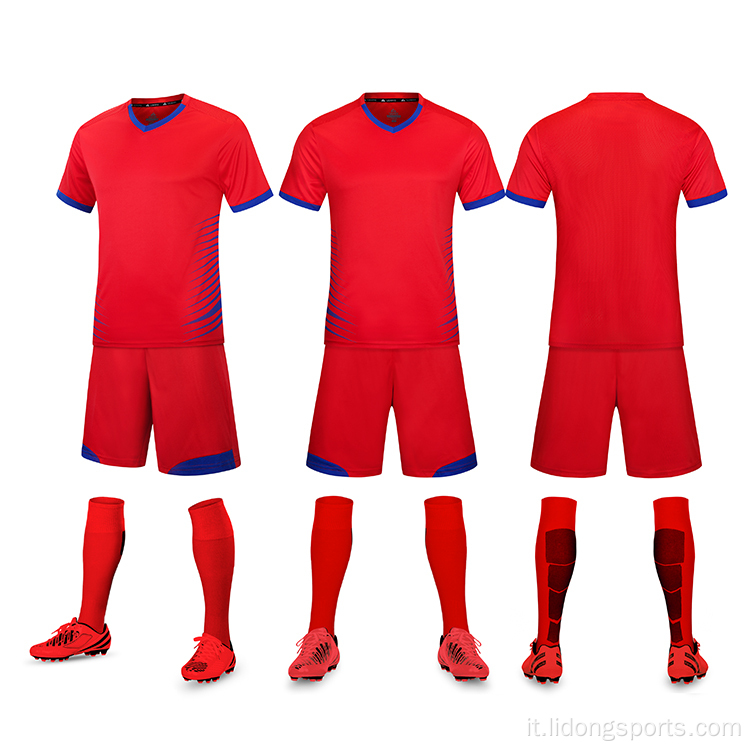 Nuovo modello Ultima maglia da calcio disegna l&#39;uniforme da calcio