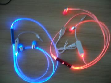 Rechargeable 120mAh LED Light Earphone
