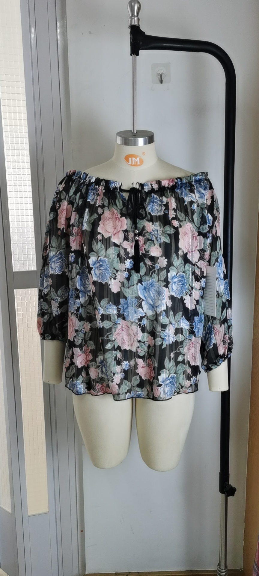 Wholesale Printed Off - Shoulder Women's Tops