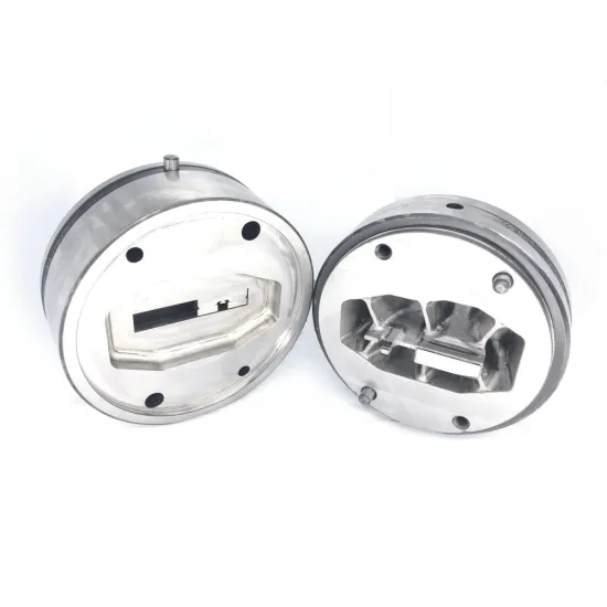 Aluminum extrusion die for door edge sealing
