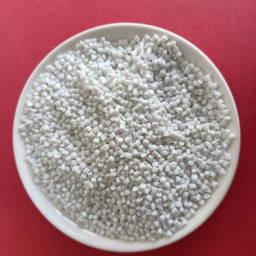 Bottle Grade PET Polyester Chips IV0.80-IV0.85 Polyethylene Terephthalate Resin for PET Plastic Raw Materials Bottle