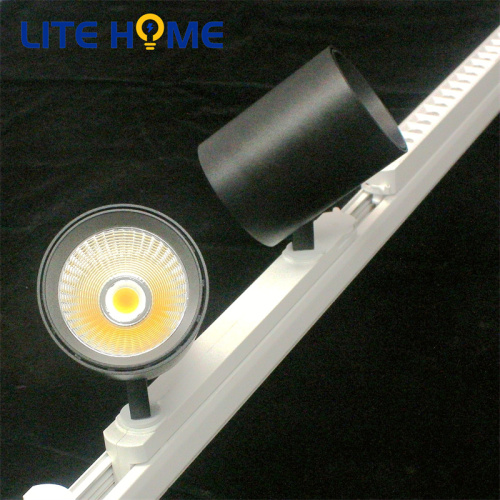 Cost-effective commercial led track light