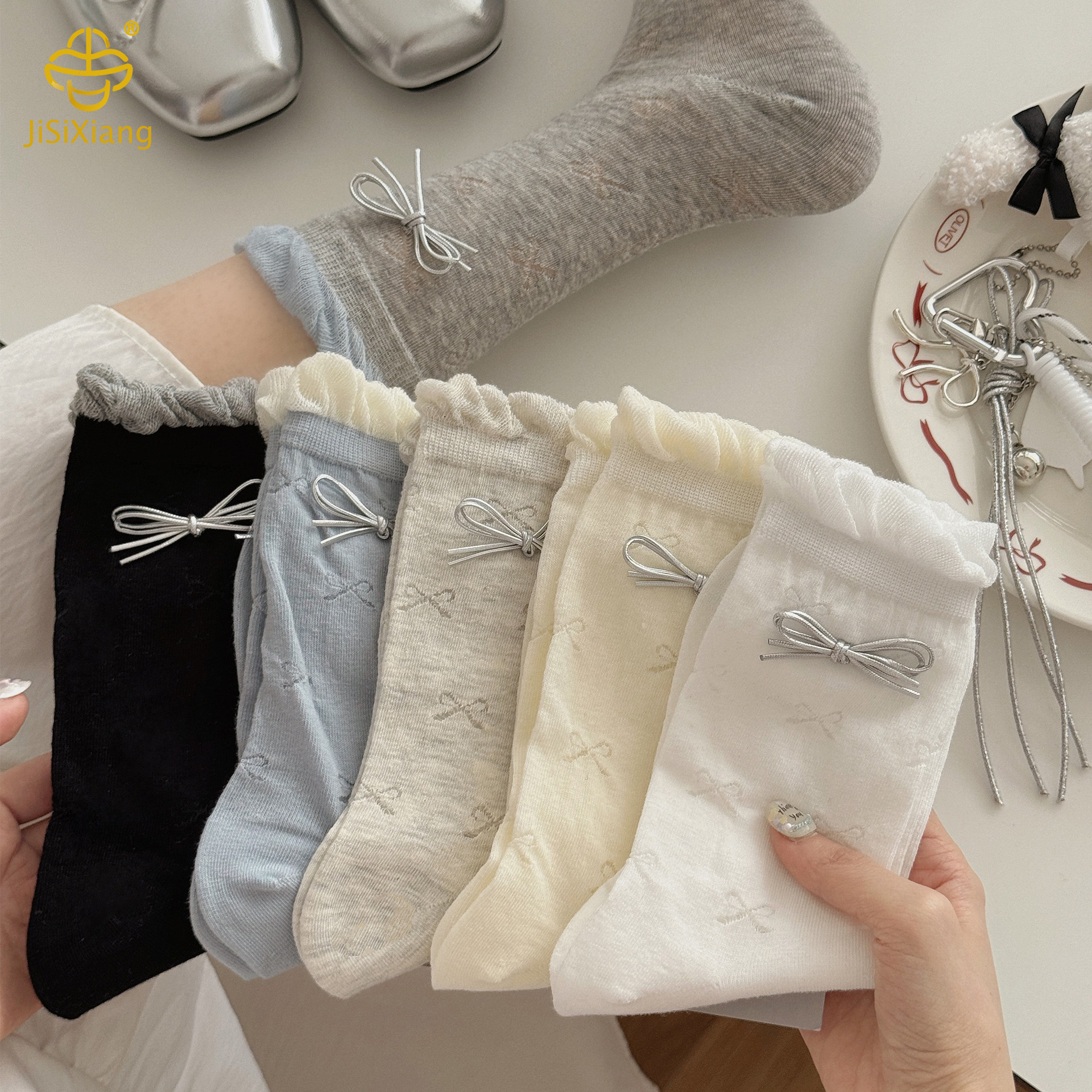 Korean version of bubble mouth tube socks