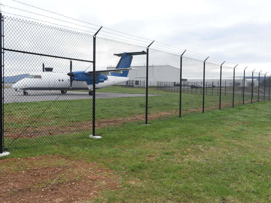 358fence8