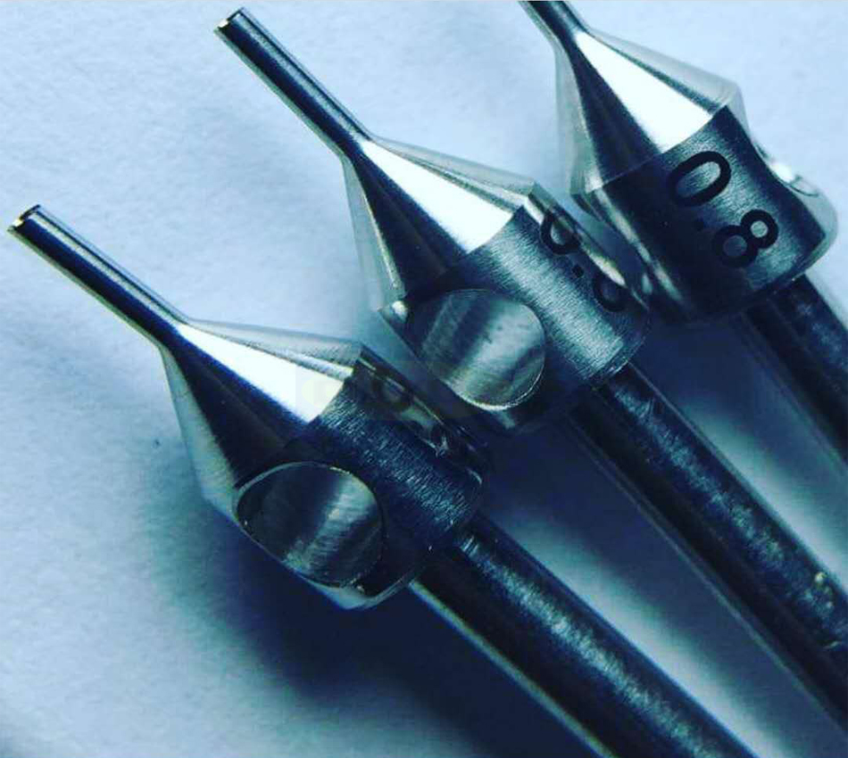 Needle tweezers for hair transplant