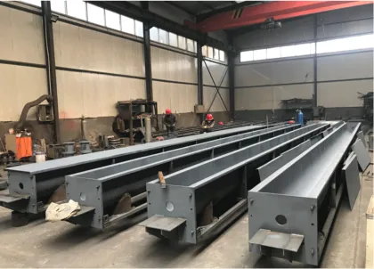 Special screw conveyor for petroleum solids control equipment