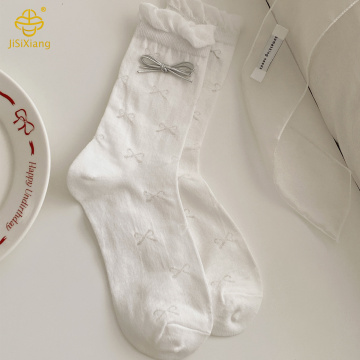 韓国語版バブルマウスシルバーリボンボウミドルチューブパイルソックス