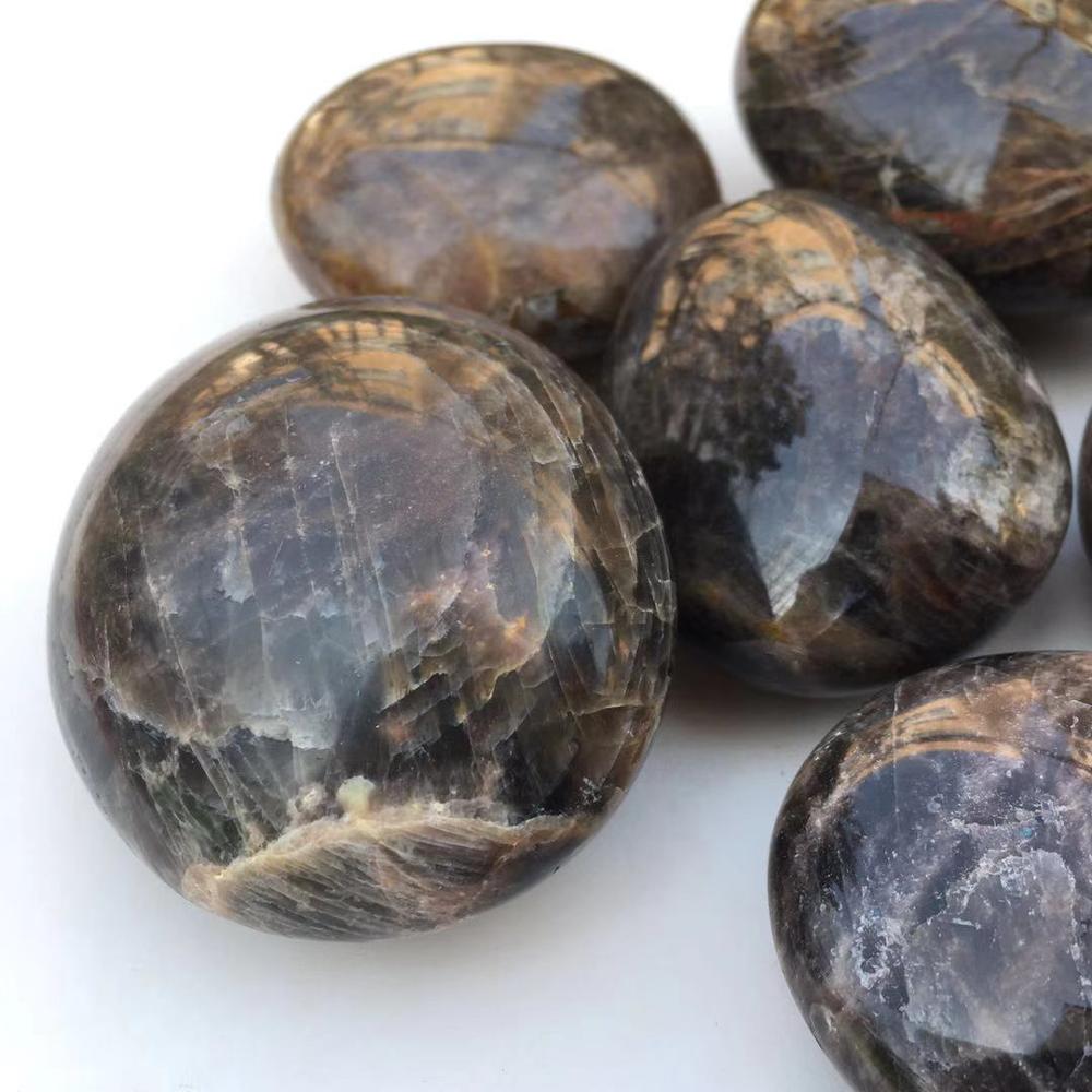 Natural black moonstone palm stones quartz mineral crystals massage healing gemstones for fine gift