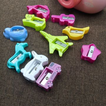 Kawaii Cartoon Mini Shaped Manual Pensil Sharpener: Stareery Sekolah Plastik Murah