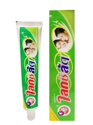 Medium Capacity Valentine`s toothpaste