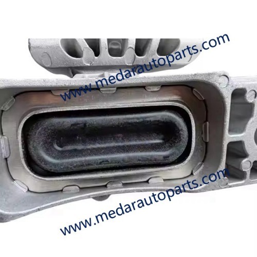 MG HS Engine Support 10080988