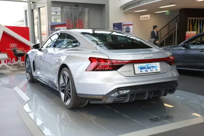 Audi E-tron GT: 4.1S 100km/h Acceleration, 694 HP Electric Sports Car