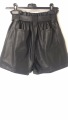 Shorts in ecopelle a vita alta