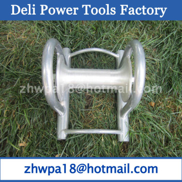 Economical 90mm Pressed Steel Pipe/Cable Roller