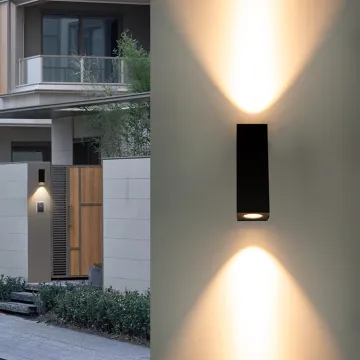 Aluminum Outdoor Square Wall Light with Modern Design