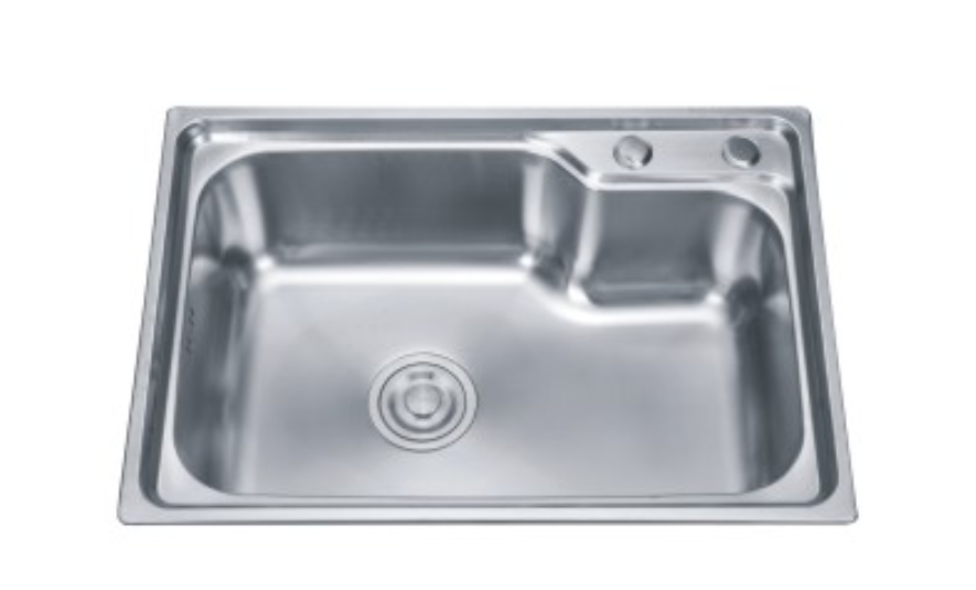Wastafel Dapur Stainless Steel Melengkung dengan Desain Praktis
