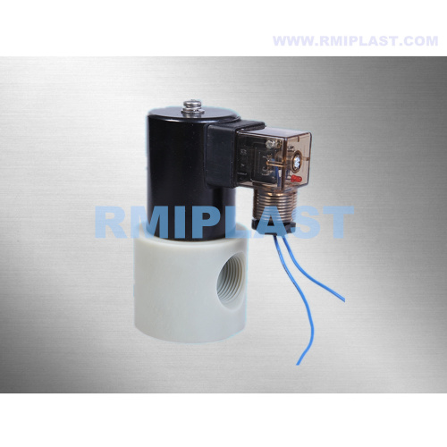 PP Valvola del solenoide DN15 DN25