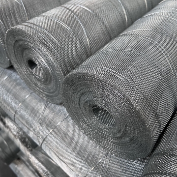 2024 Hot Sell Galvanized Window Screen 18x14 Mesh 0.009 Wire Diameter 36x100 Roll for Garden