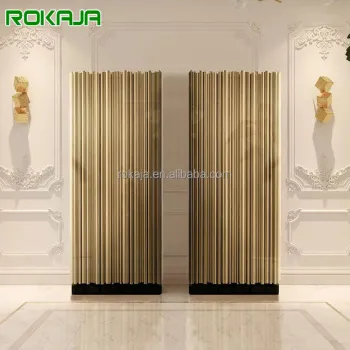 Gold Stainless Steel Modern Luxury Wine Cabinet with Black Glass Feet