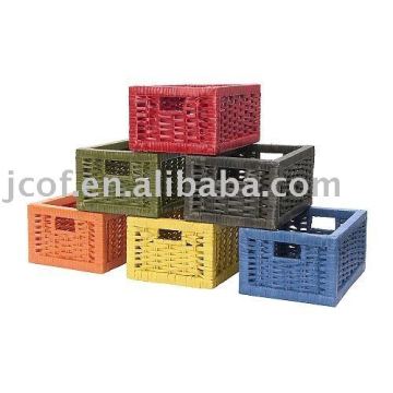 hand-made hamper 693