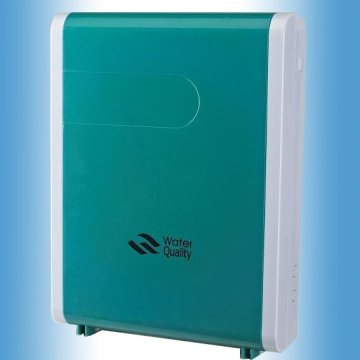 Plastic Family-Free Drinking Water Filter System with Activated Carbon Pre-filtration (2.0 L/min)