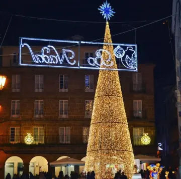 Shopping mall hotel park commercial lighted christmas tree