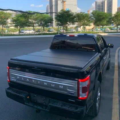 High-Quality Tonneau Cover for GMC Canyon Pickup Truck