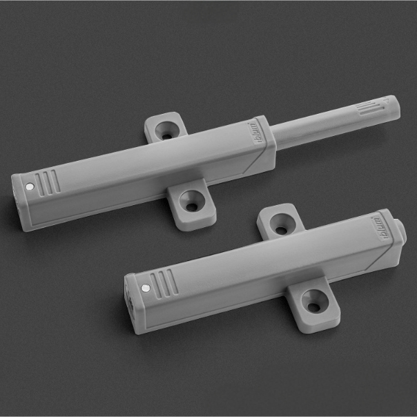 push and release door latch