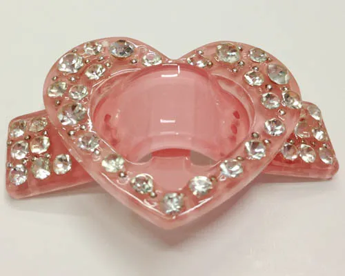 Heart-Shaped Acrylic Rhinestone Buckle