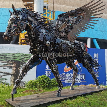 Hoạt hình Iron Horse mech để bán