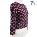 Pulover din tricot cu decolteu fals și cu garnitură în contrast cu monogramă de cafea neagră