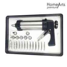 Stainless Steel Gift Pack With Decorating Nozzles