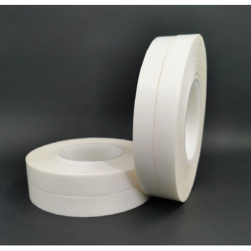 Hot melt adhesive film with high adhesive strength